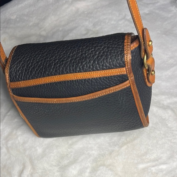 Dooney & Bourke Black and Tan Leather Shoulder Bag - Picture 15 of 16